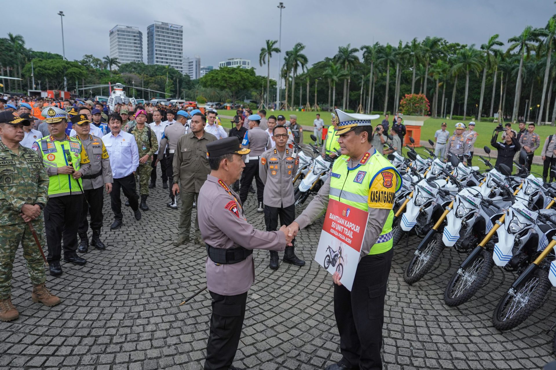 Kapolri Bantu Polda Aceh, Sumut, dan Sumbar dengan Motor Trail Operasional